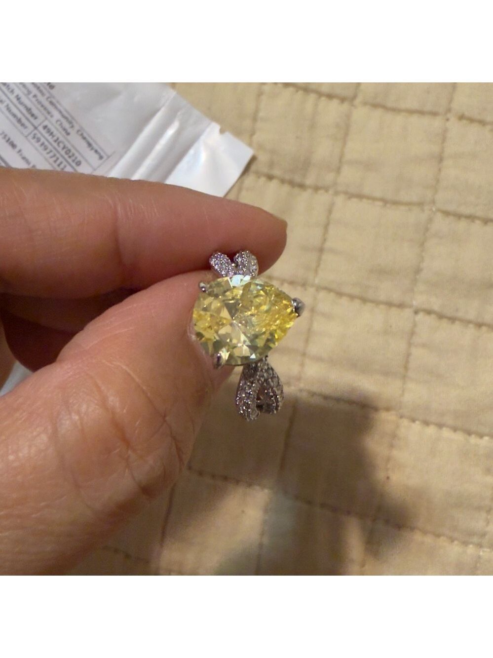 Elegant Yellow and white gold toneWomen's Ring